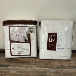 New Set of 2 Standard Size Pillow White Zig ZagPillow Shams Bed and Home Decor